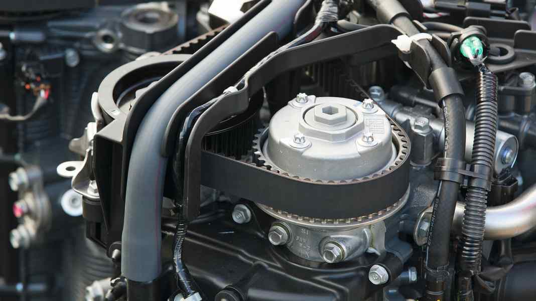 Vergleich: 350 PS Außenborder - Kampf der Giganten