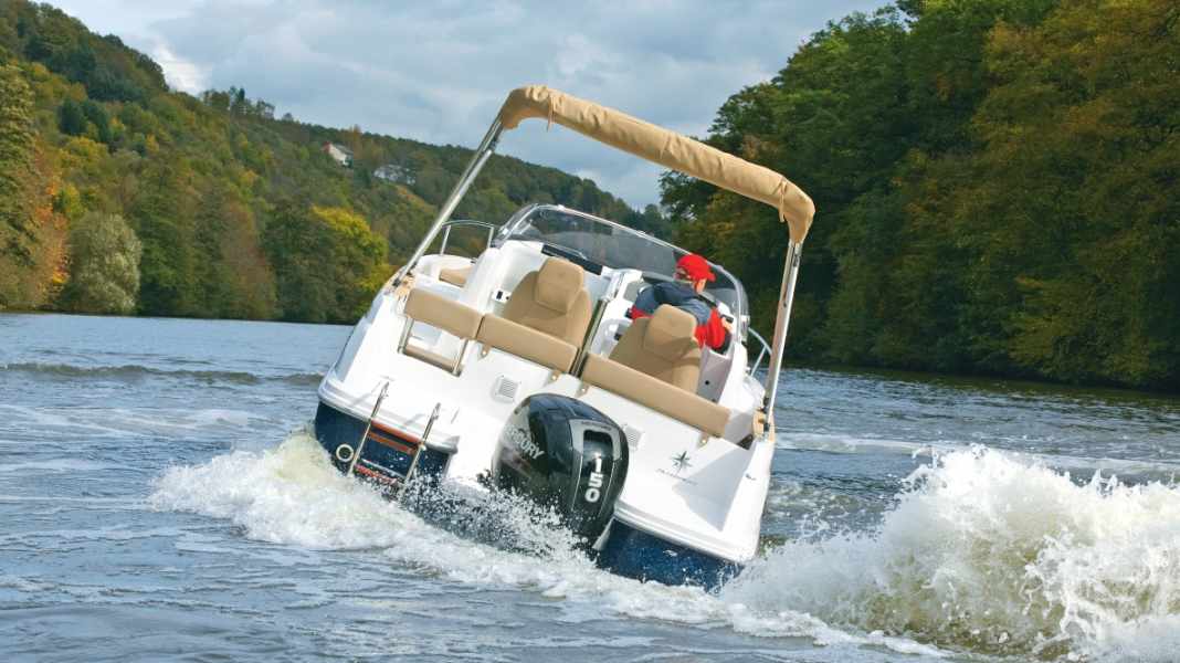 Jeanneau Cap Camarat 6.5 WA console boat - Fun maker: Jeanneau Cap Camarat 6.5 WA