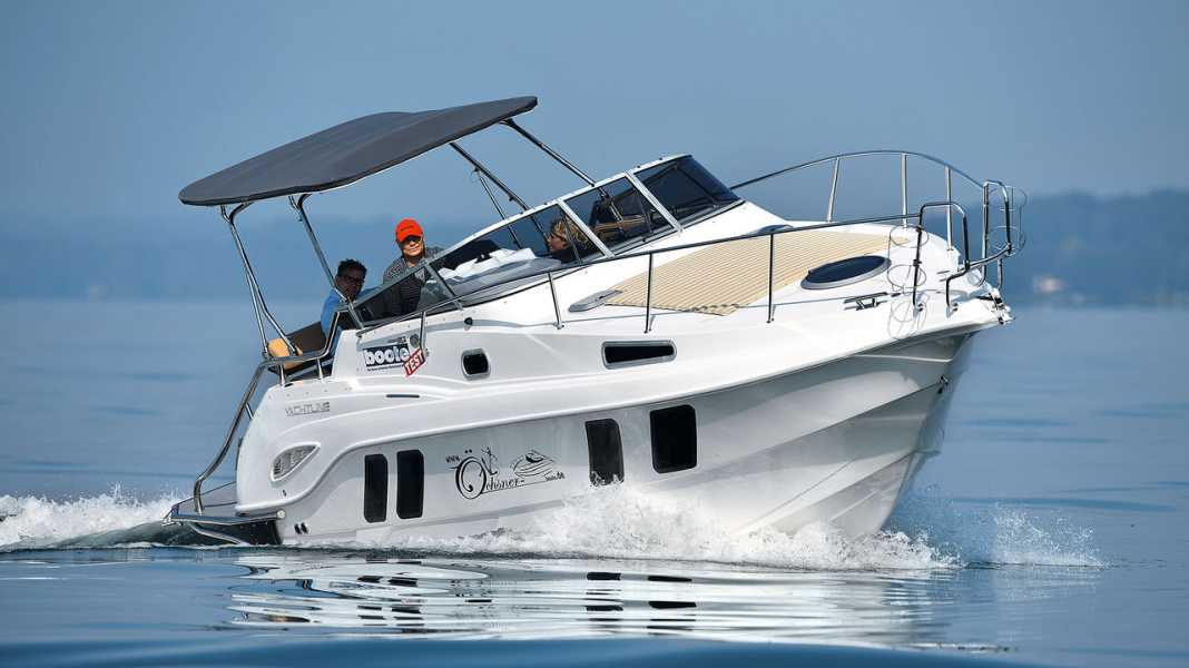 Test: Öchsner Yachtline 30 - Trailerbares 30-Fuß-Boot