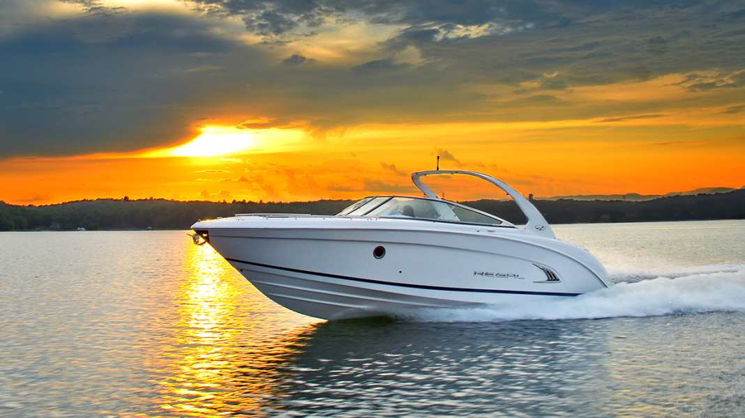 Regal 3200 Bowrider
