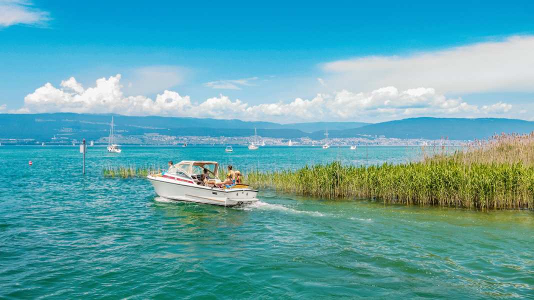 Journey: Switzerland - The Jura Lakes