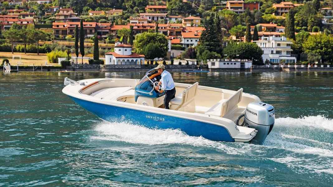 Neuheit: Invictus 200 FX - Ansichtssache