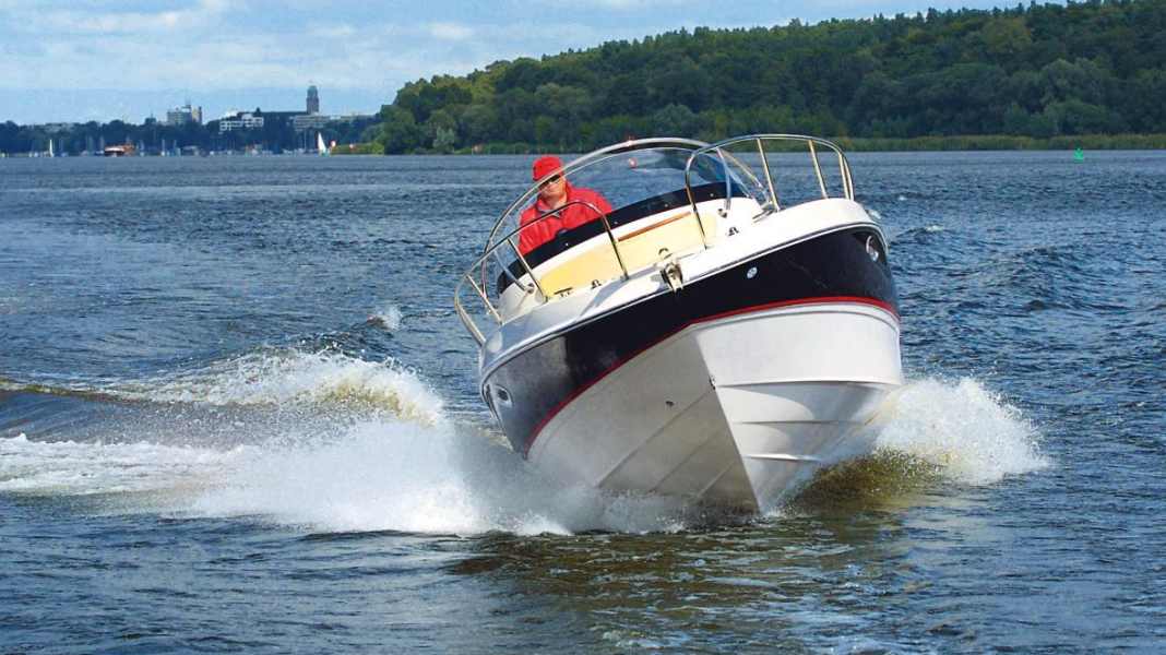 Bayliner Avanti 8 - Bayliner Avanti 8