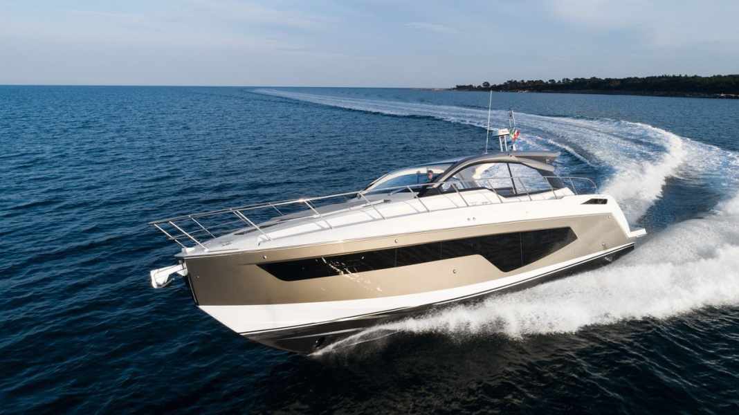Test: Azimut Atlantis 51 - Glanz und Gloria