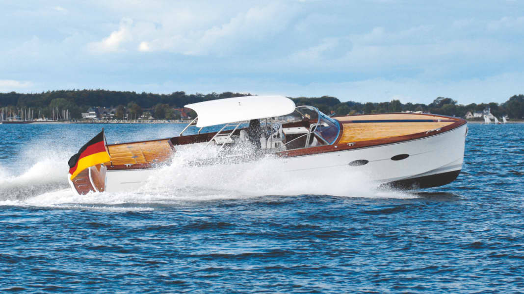 Knierim 36 Runabout