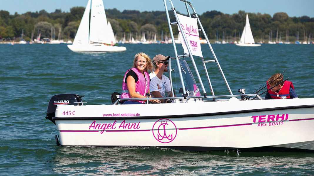 Boat auction - for a good cause