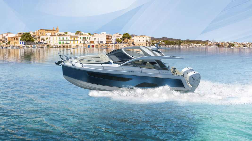 Novelty: Sealine S330v - Outboard Baby!