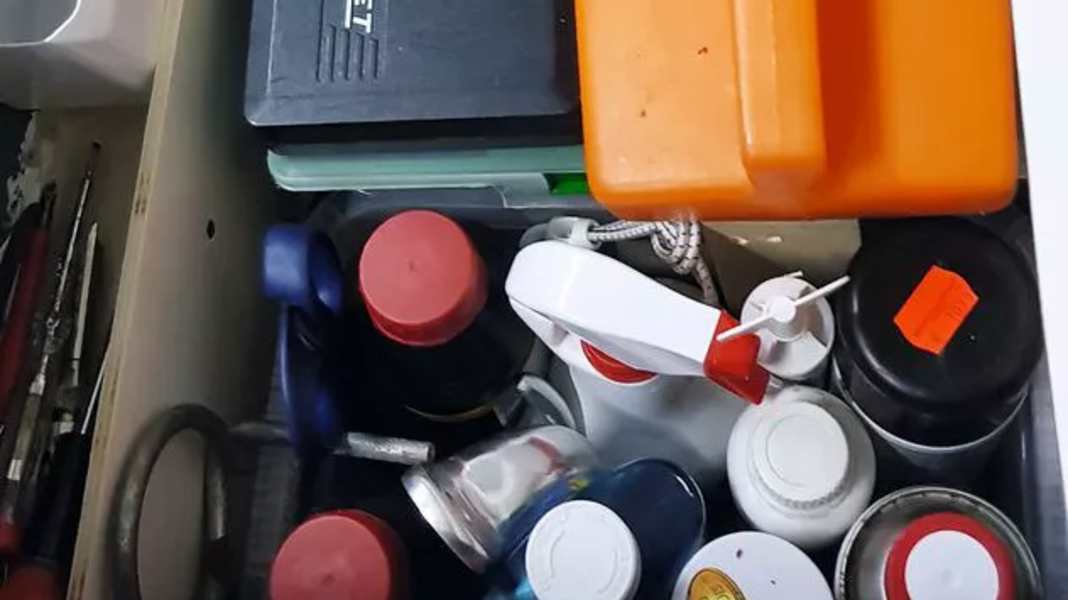 Workshop: Improving the storage space - with photo instructions