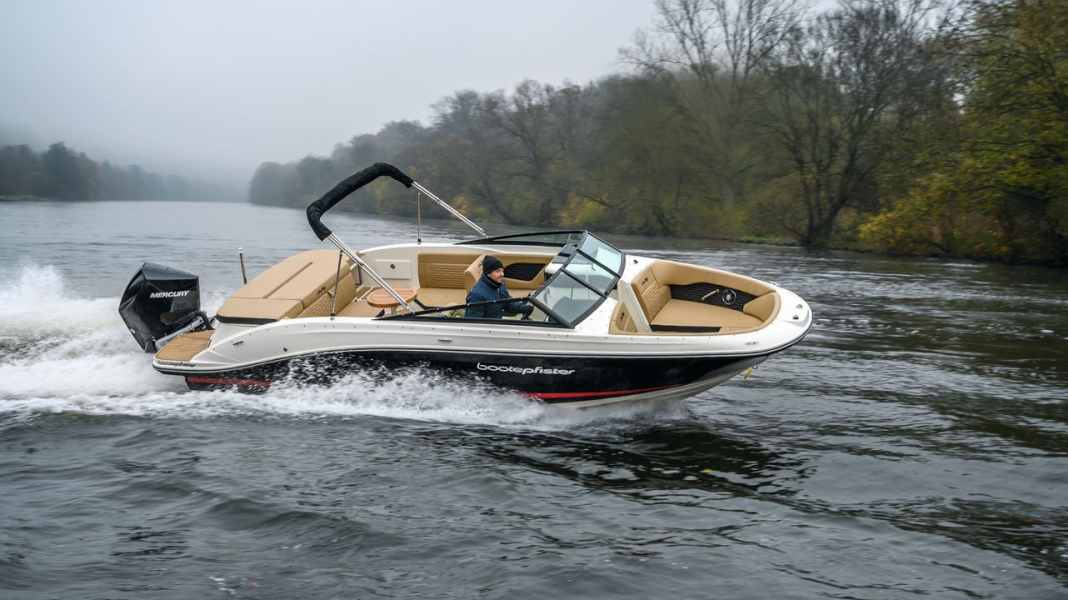 Test: Sea Ray SPX 230 OB