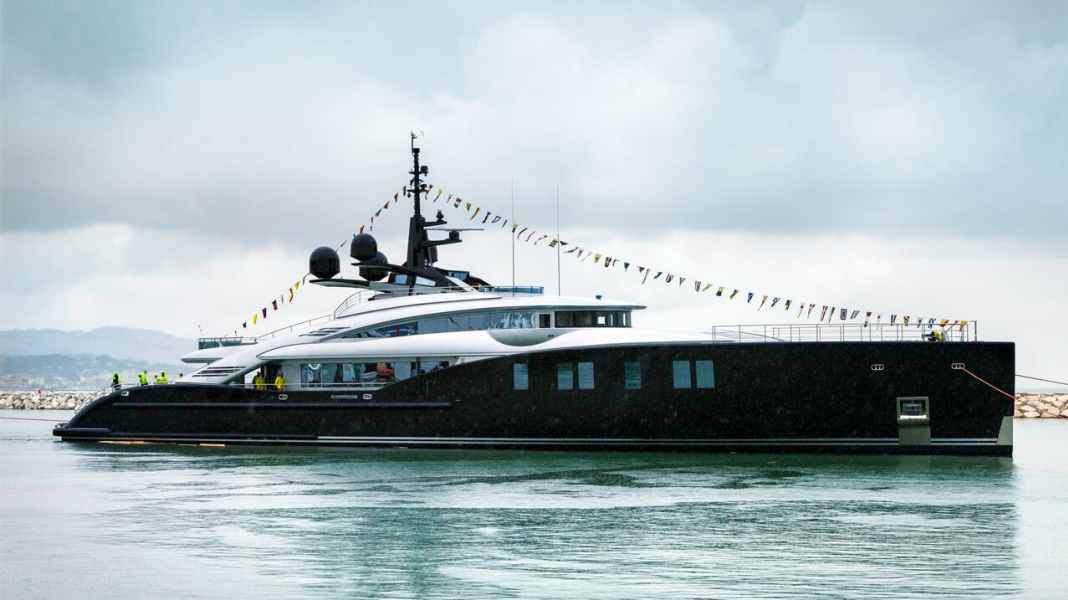 ISA launchte 66-Meter-Flagschiff