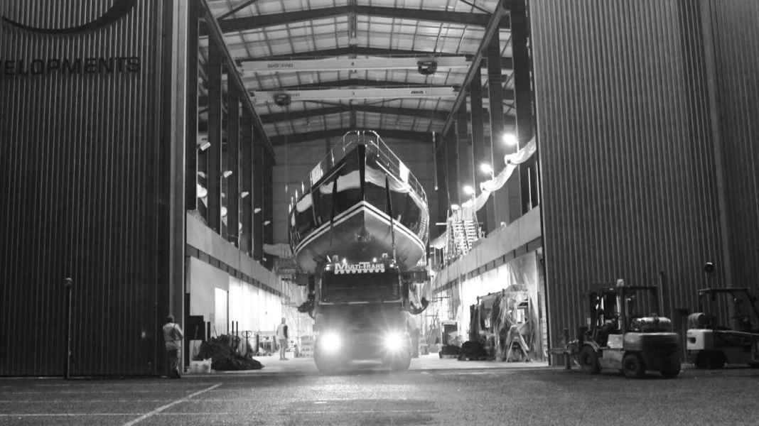 Yachting Developments wassert 34-Meter-Slup