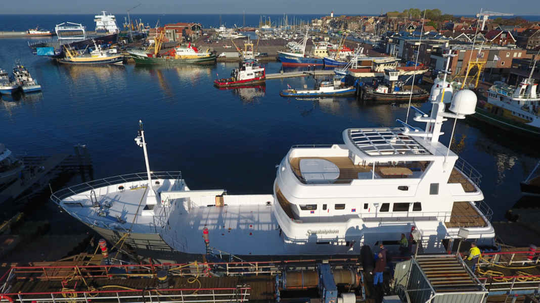 Balk Shipyard launchte Riesen-Refit "Sandalphon"