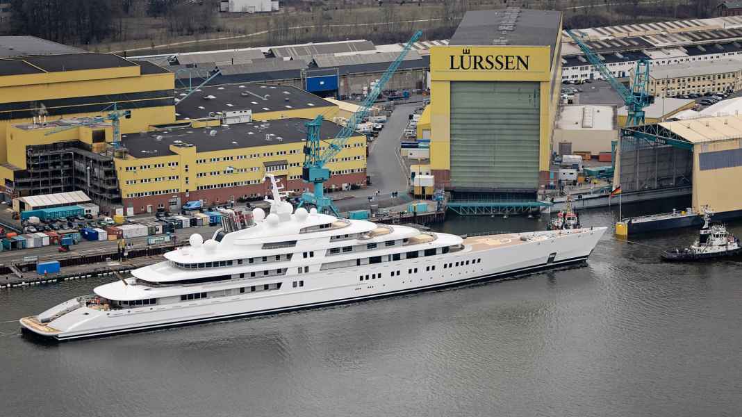 180 Meter! Weltgrößte Yacht gelauncht