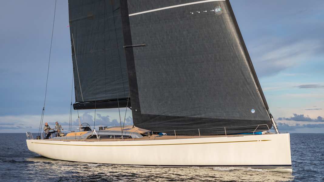 Nautor präsentiert erste Swan 98