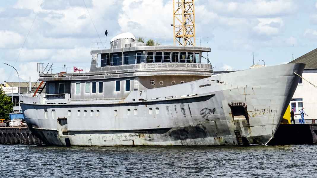 Eisbrecher wird Explorer