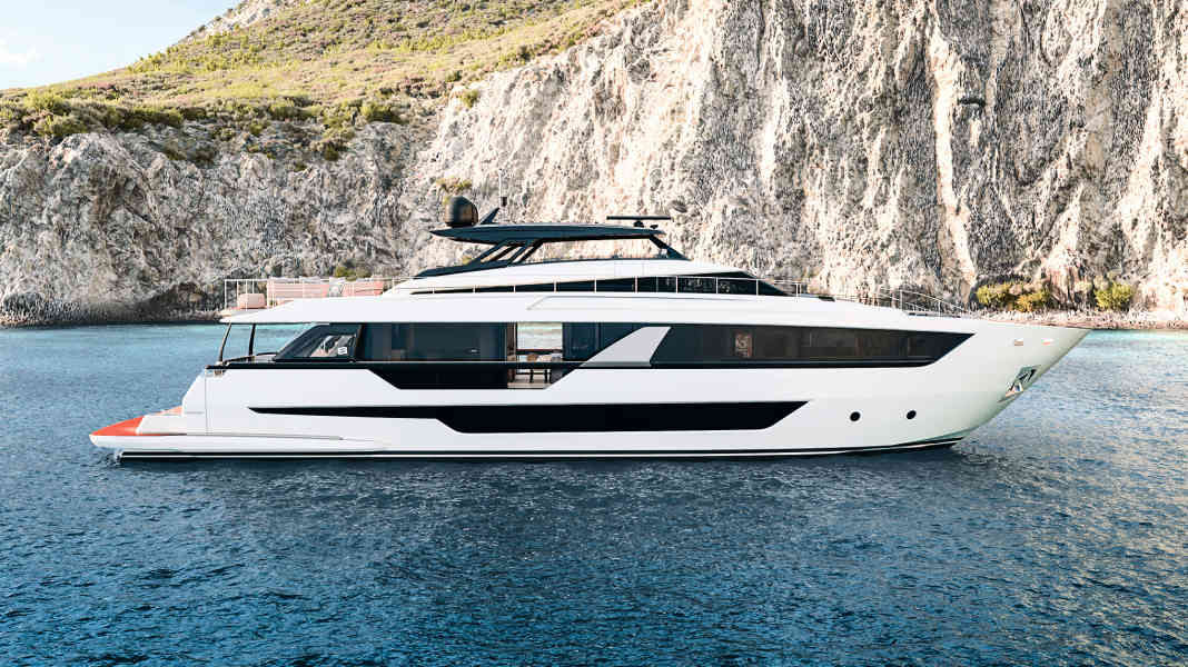 Ferretti reaches the 100-foot mark