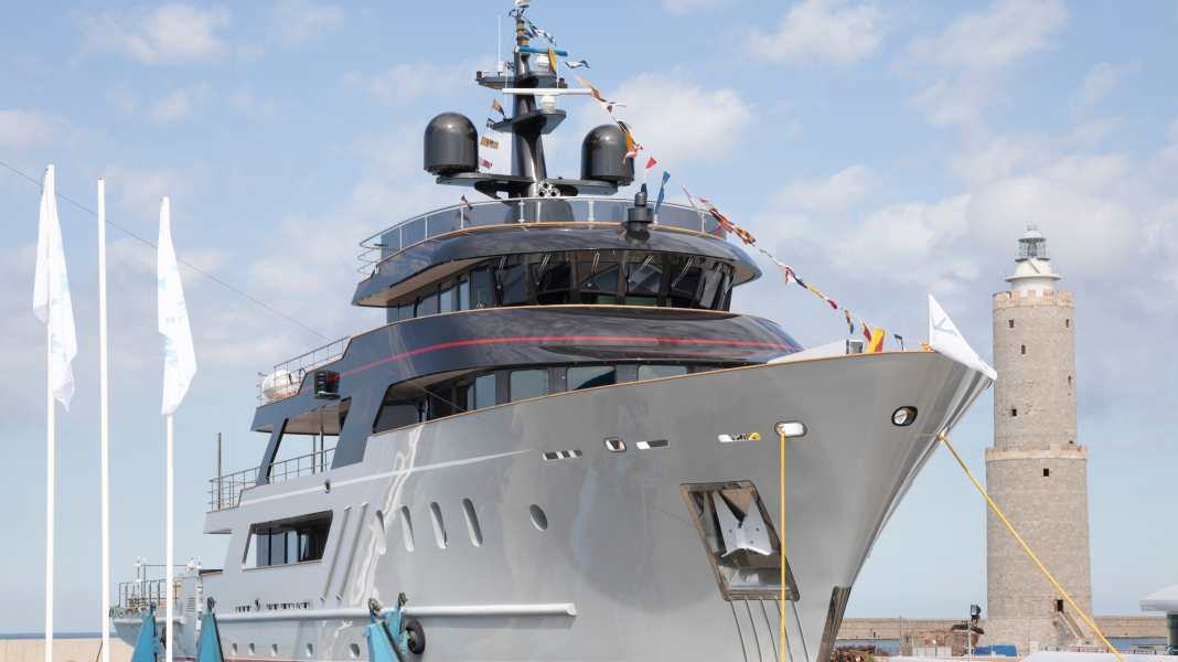 51 metre explorer for Loro Piana