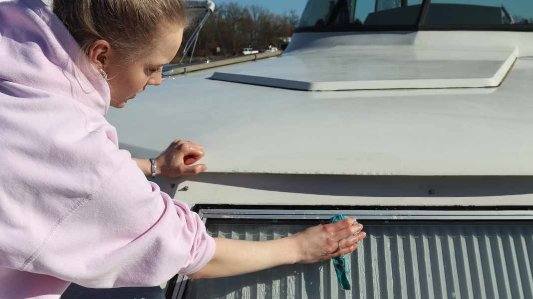 Season start special: cleaning, polishing and care