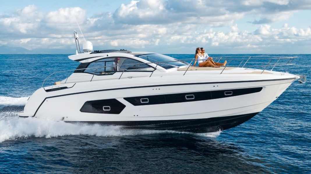 Test: Azimut Atlantis 43 - beauty from Italy