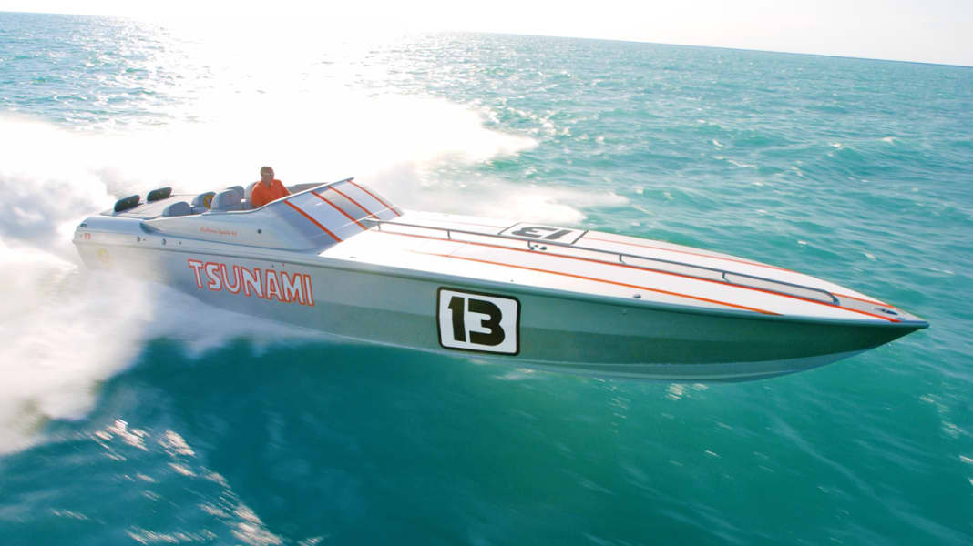 Offshore racers: Like lightning - these are the fastest powerboats
