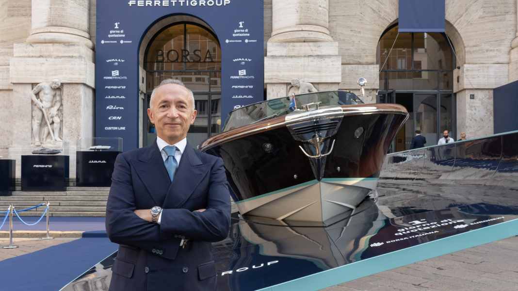 Shipyard news: Ferretti enters the European market with dual listing