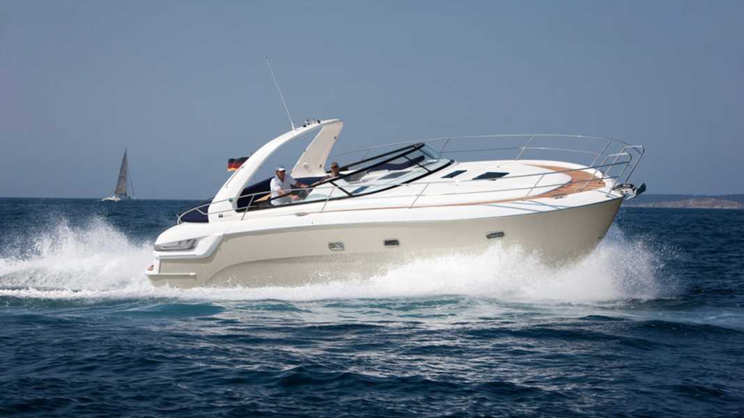 Bavaria Sport 38 High Line
