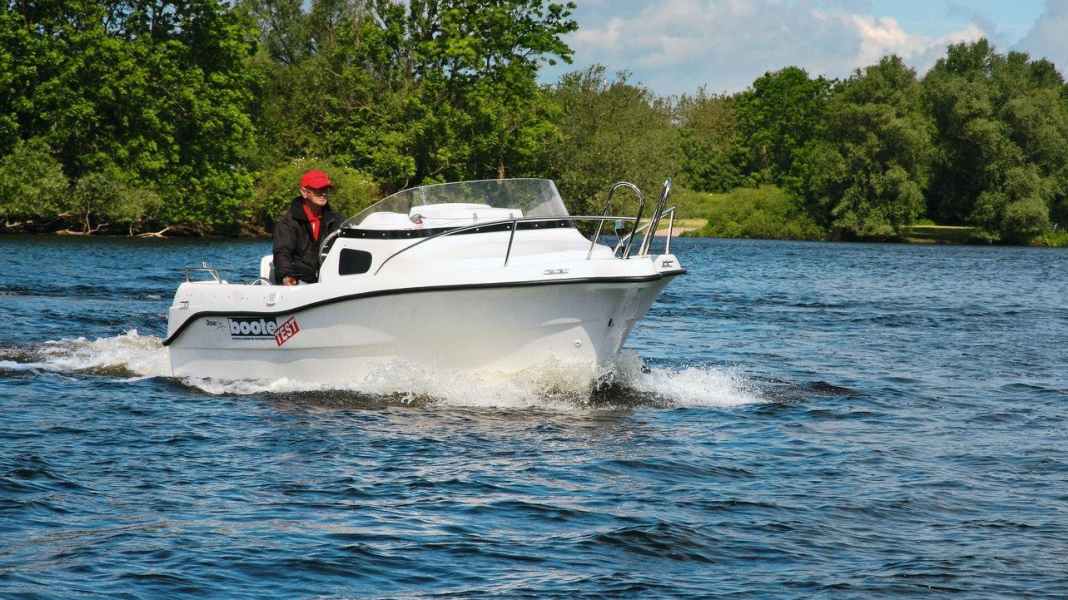 Test: Ocean Bay 450 Cabin - Einsteigen Bitte!