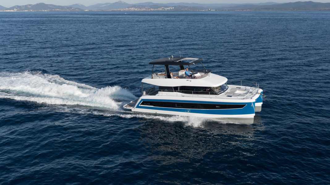 Test: Fountaine Pajot MY 44 - Doppelt fährt schneller