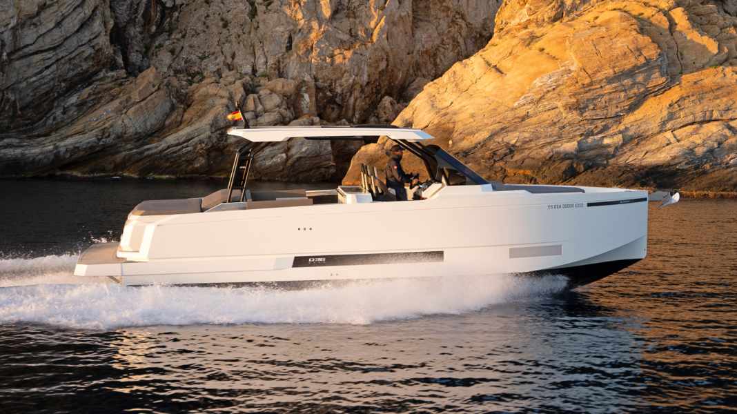 De Antonio D36 Open: The new market leader in day boats?