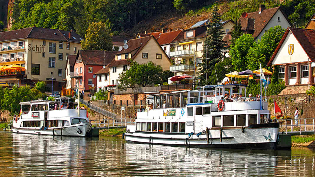 New charter yacht on the Neckar