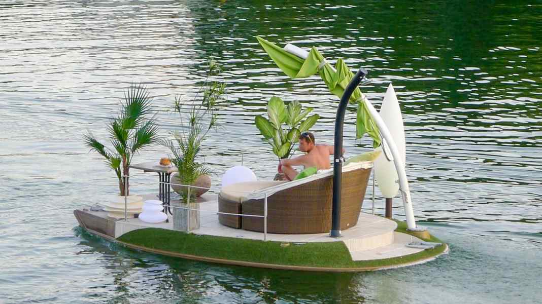 Schinakl boat hire: My island - The dream of your own island comes true