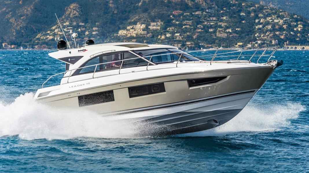 Test: Jeanneau Leader 46 - French luxury class