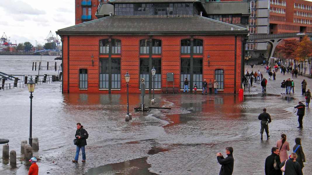 Küste im Klimawandel: Studien simulieren Sturmfluten in der Zukunft
