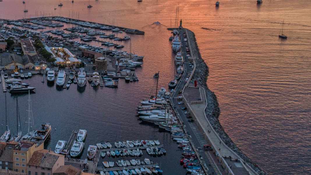 Boat accident: Collision with anchor box - one dead, several injured