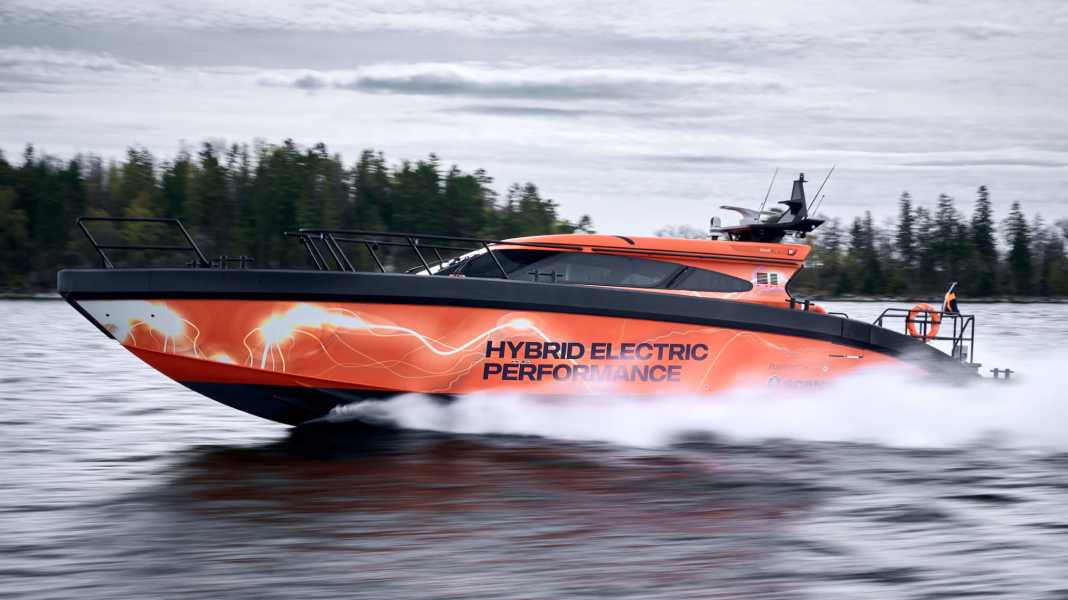 Marell M17: Robust boat with hybrid drive
