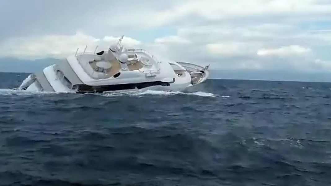 Accident: 40-metre "Saga" sinks in salvage tow