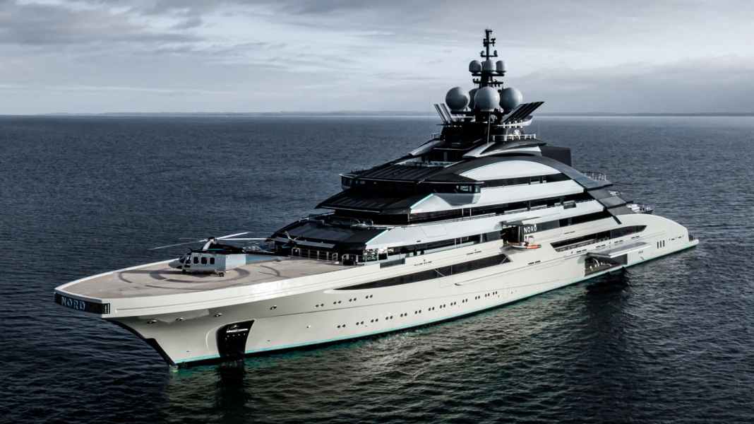 Guerra in Iran: "Nord", il primo megayacht attraversa lo Stretto di Hormuz