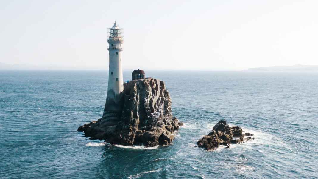 Special lighthouses: Fastnet - Rock of tears and triumphs