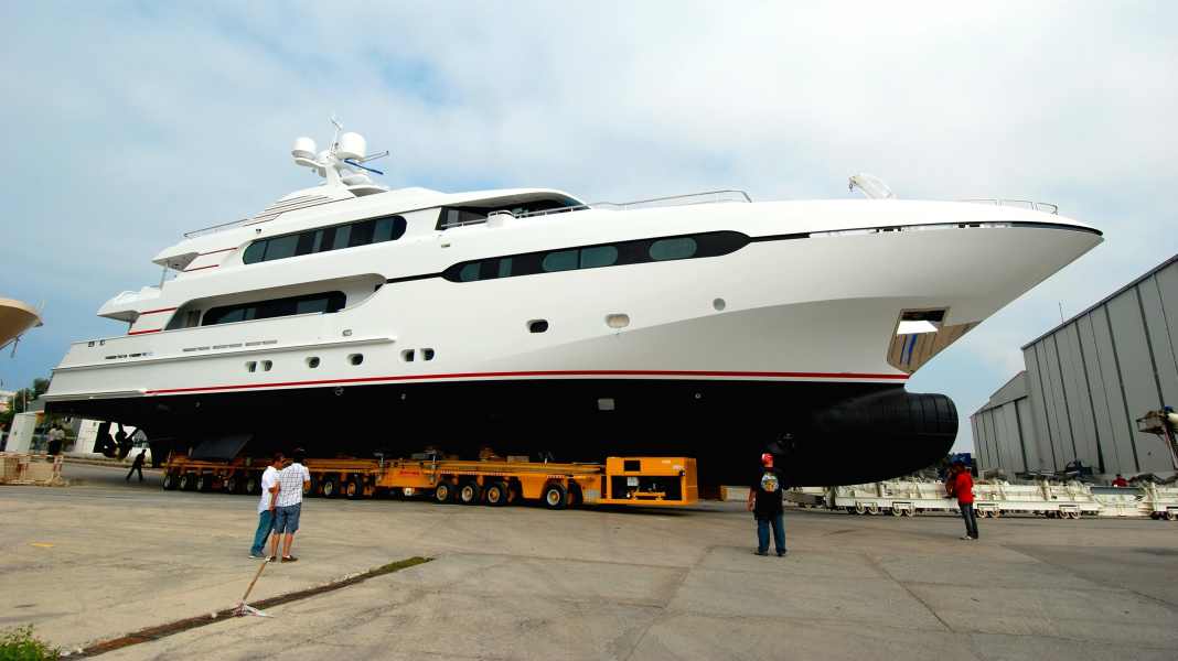 Sunrise Yachts launches "Atomic"