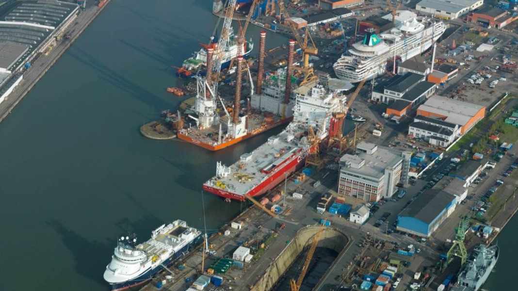 What will happen to the Lloyd shipyard?