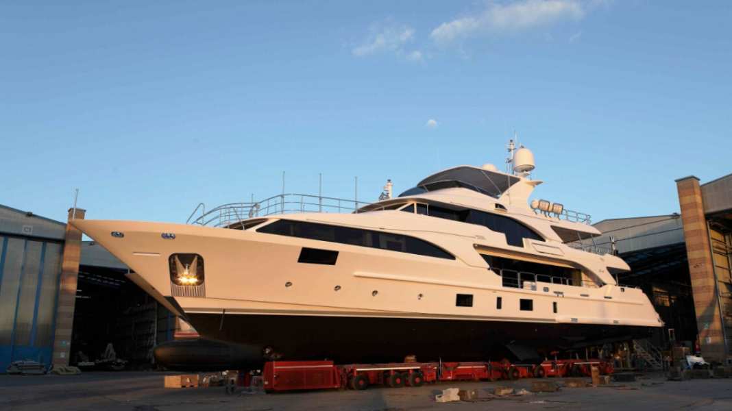 Benetti delivers "Lady Lilian