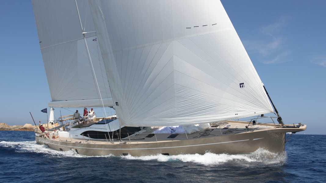 IT entrepreneur rescues Oyster Yachts
