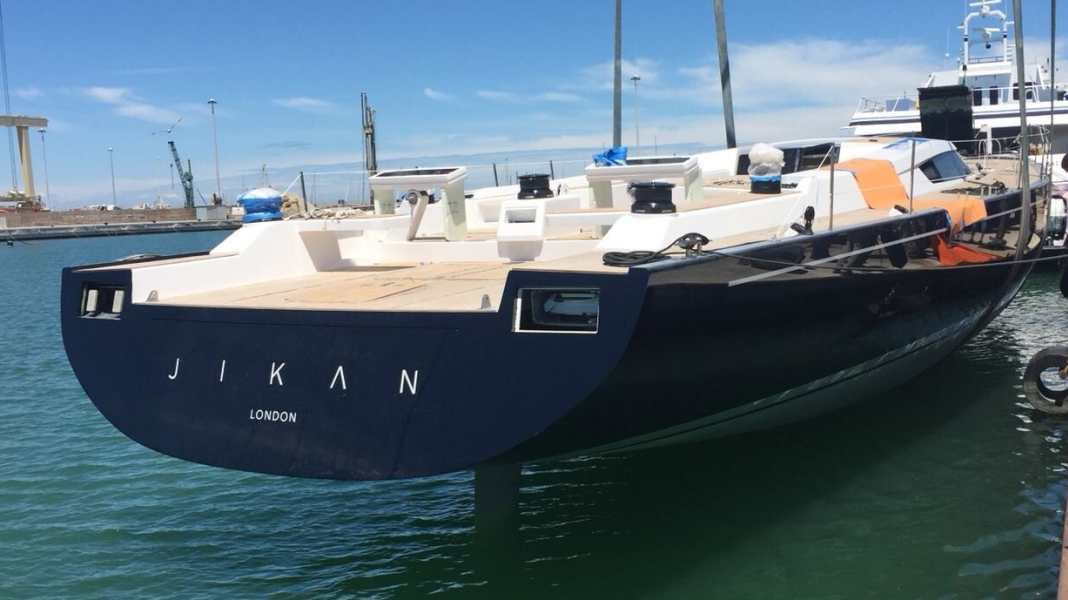 Advanced Yachts lässt „Jikan" zu Wasser