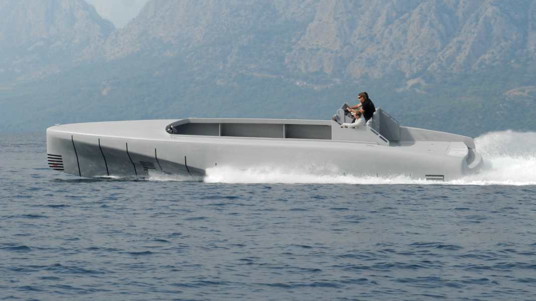 Erste Probefahrten für „Granturismo" von Silver Arrows Marine