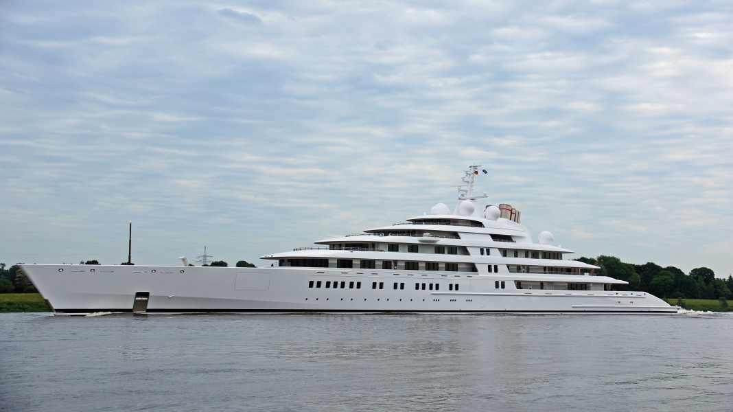 "Azzam" on a test drive