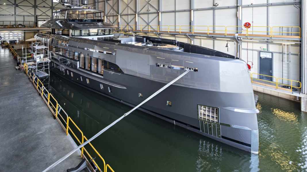 Heesen wassert "Home"-Schwesterschiff