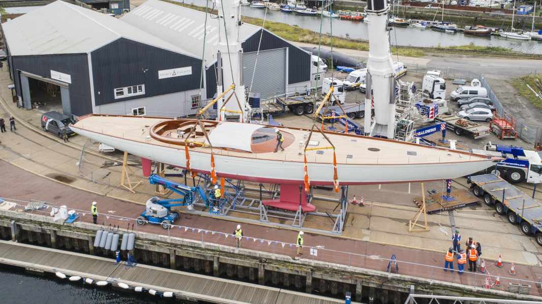 34 Holz-Meter von Spirit Yachts