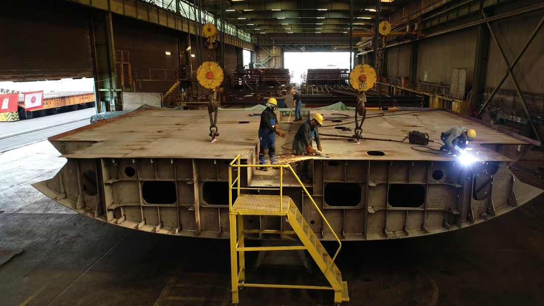 118 metres from Abeking & Rasmussen