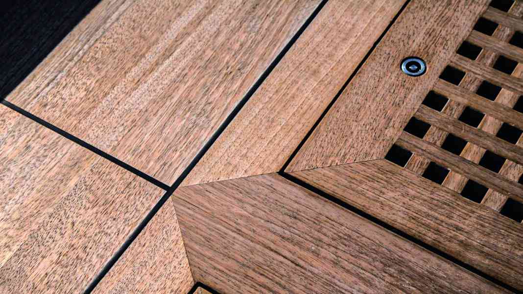 Astreiner Teak-Ersatz