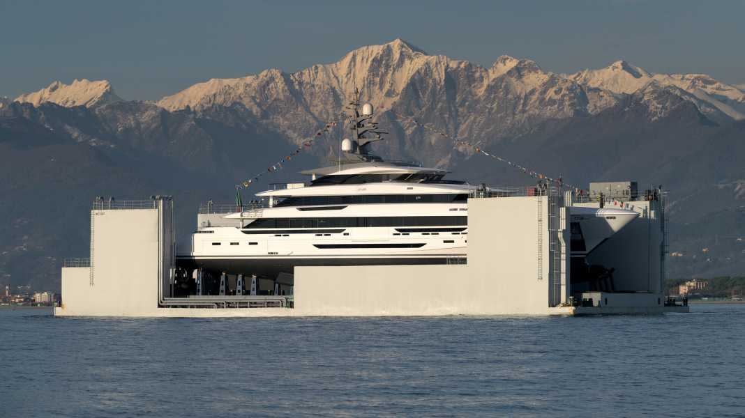 70 metre long ice class format from Rossinavi